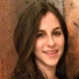 Meet your Posher, Elise